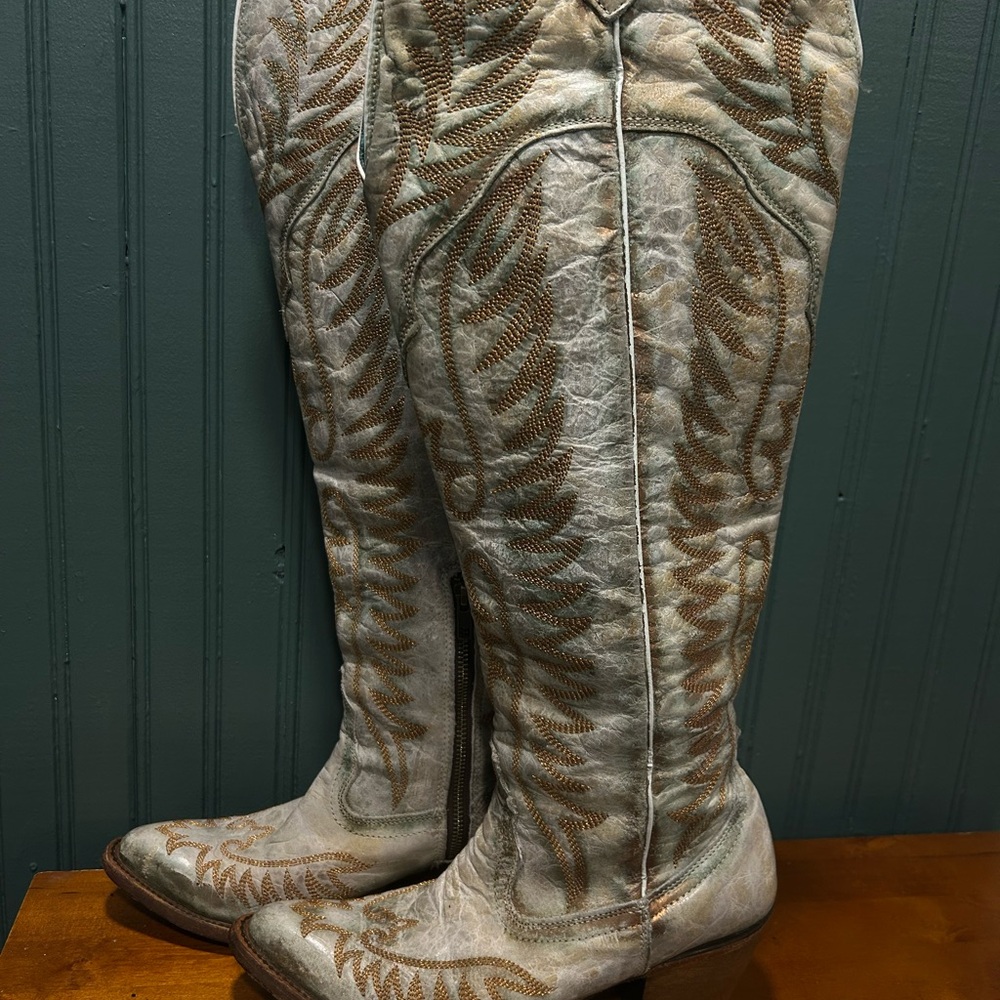Corral Women's Embroidered Over-the-Knee Boots in Light Gray and Tan